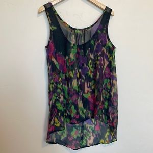 Multi colored tank
